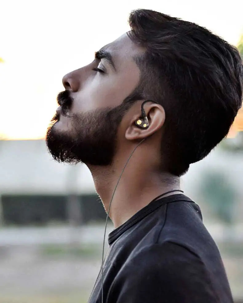 UNCJC - Auriculares con cable HiFi, auriculares internos con micrófono, conector USB C de alta resolución, cable de audio coaxial de alta fidelidad.
